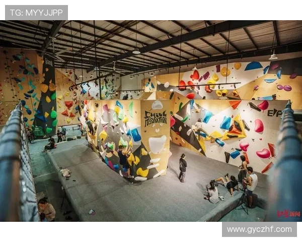 成都攀岩队的力量变革引发热议攀岩运动新风潮 成都攀岩队的力量变革引发热议攀岩运动新风潮